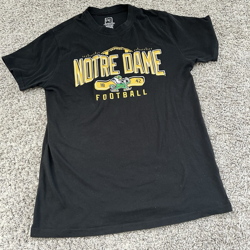Pro edge Notre Dame University Black‎ Super Soft Shirt Medium